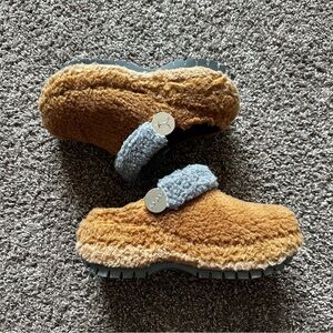 Lil Nas x Brown Crocs Classic Mega Crush Clog M5 W7